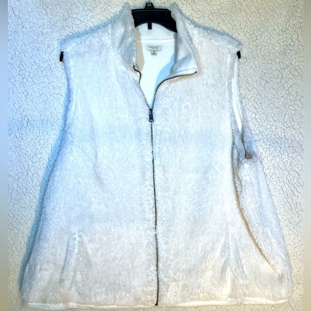 NWOT Women’s Sonoma 3XL Cream Colored Faux Fur Vest
